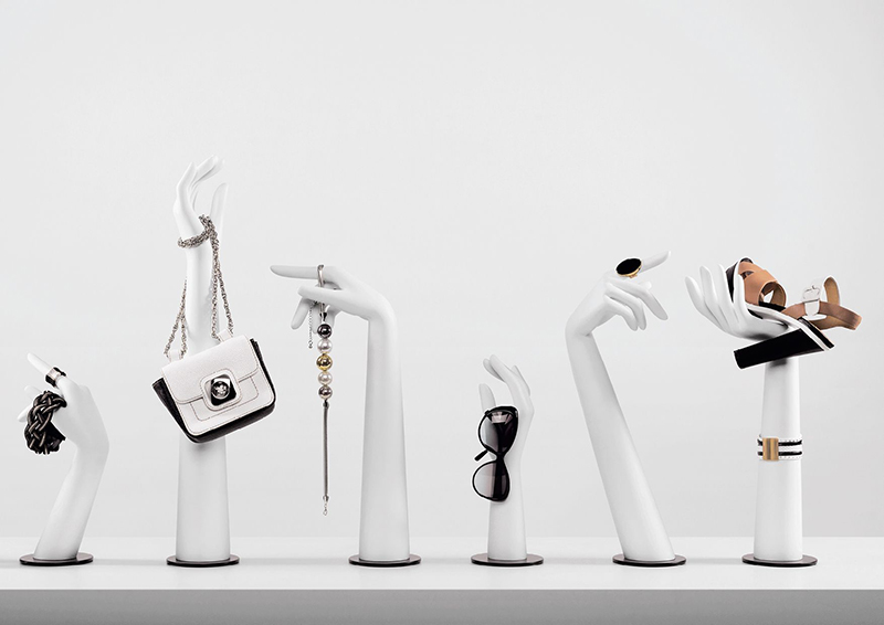 眼鏡店裝修怎樣設(shè)計(jì)才顯高檔？眼鏡店裝修效果圖鑒賞